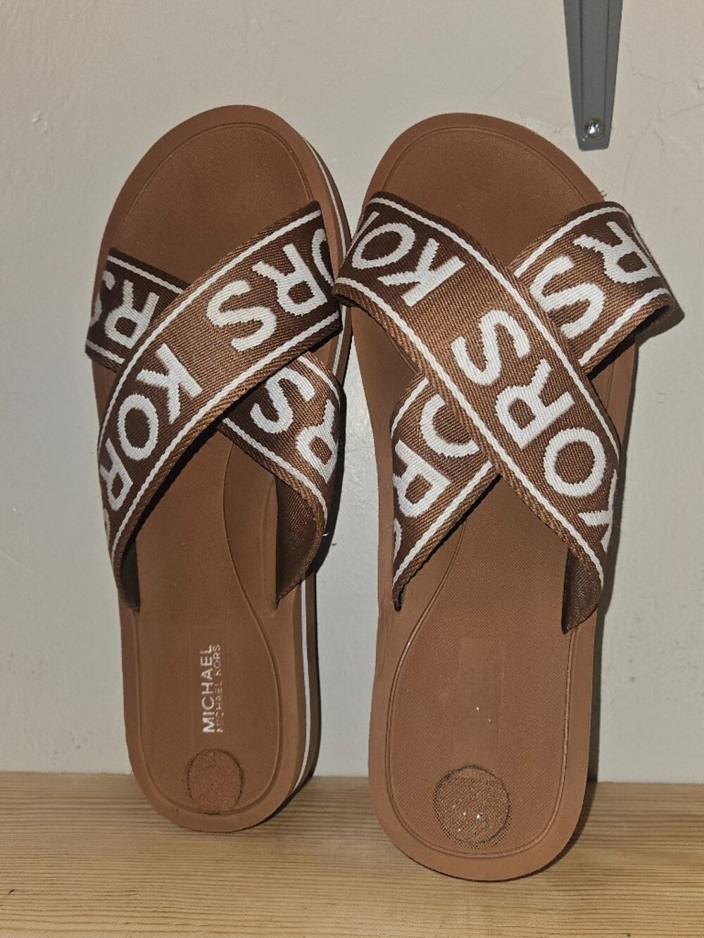 Micheal Kors Sandels
